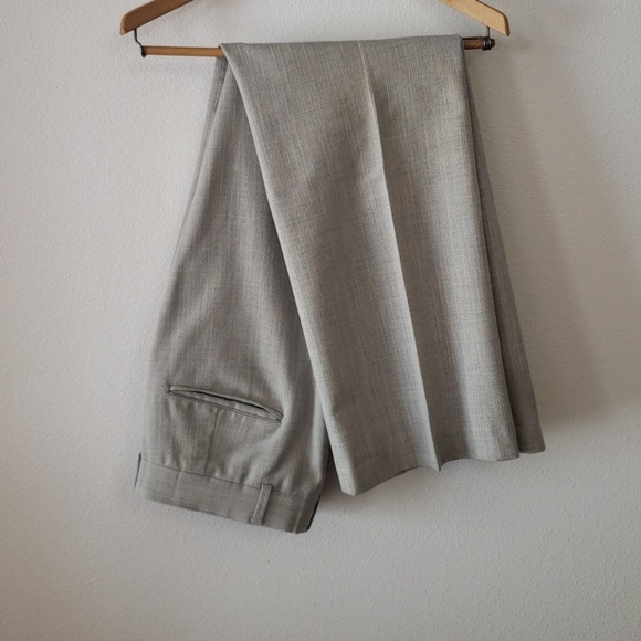 Austin Reed 2-piece Suit - Picture 2 of 4